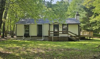 12 Larch Ln, Albrightsville, PA 18210