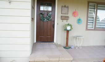 102 Linda Ln, Aberdeen, SD 57401