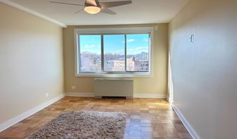 1200 N NASH St 830, Arlington, VA 22209