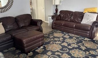 80 Phenix Ave, Cranston, RI 02920
