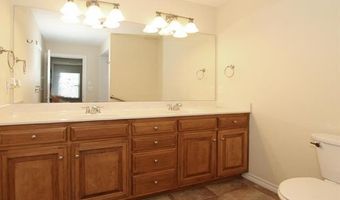 915 Terri Dr, Bartlesville, OK 74006