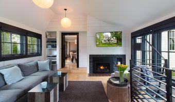 308 S Prospect St, Burlington, VT 05401