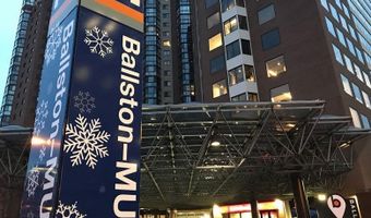 1001 N RANDOLPH St 913, Arlington, VA 22201