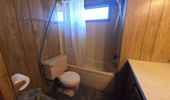 142 River Rd, Anson, ME 04911