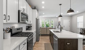 3011 Rum River Way, Anoka, MN 55303