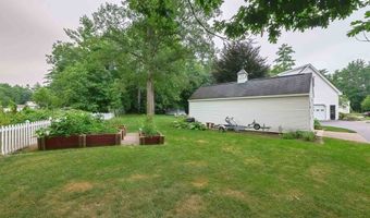 9 Taconic Dr, Amherst, NH 03031
