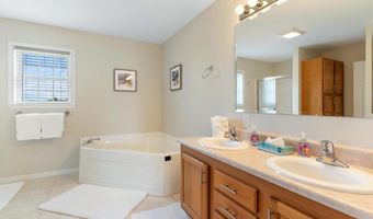 6097 Summerside Dr, Alanson, MI 49706