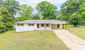 44 CAROL St, Alexander City, AL 35010