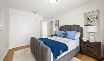 811 W San Marino Ave, Alhambra, CA 91801
