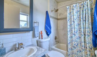 230 N 2nd St, Berthoud, CO 80513