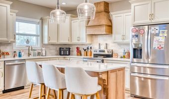 132 McCutchen Ct, Auburn, KY 42206