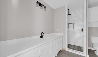 607 Tower Oak Dr, Alamo, TX 78516