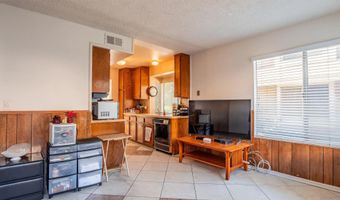 7483 Tooma St B, San Diego, CA 92139