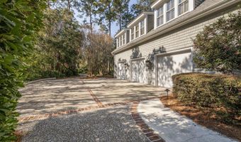 31 Anchorage Way, Beaufort, SC 29902