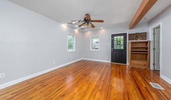 220 E WILLIAMS Ave, Barrington, NJ 08007