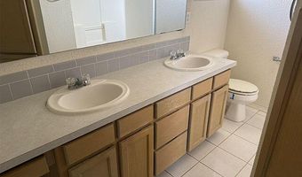 876 San Juan Dr, Alamogordo, NM 88310