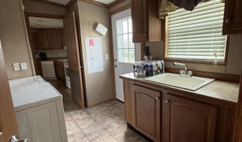 1978 Oloff Smith Rd, Allardt, TN 38504