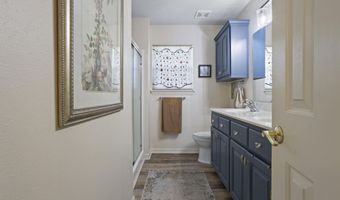 866 Washington St, Bay St. Louis, MS 39520