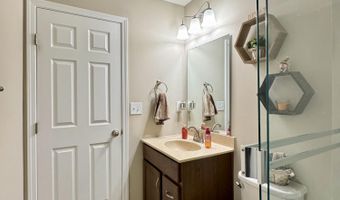 7618 Woodhaven Ct, Alexandria, KY 41001