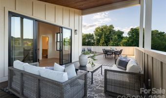 6 Dailey Dr, Asheville, NC 28801