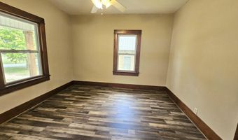 425 E 21st St, Baxter Springs, KS 66713