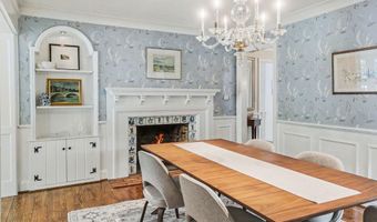 540 Rock Creek Dr, Ann Arbor, MI 48104