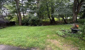 2935 Gwin Rd, Altoona, PA 16601