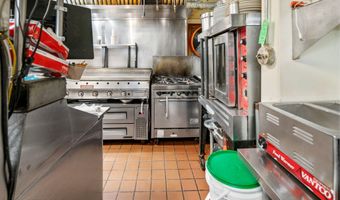 688 E Bay Ave, Barnegat, NJ 08005
