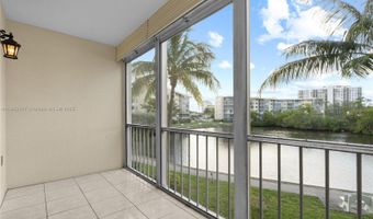 3030 Marcos Dr T203, Aventura, FL 33160