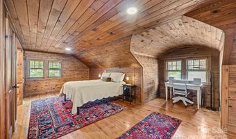 495 Fairview Rd, Asheville, NC 28803