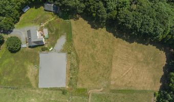 360 S Hemlock Rd, Charlestown, NH 03603