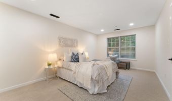 10304 SEA PINES Dr, Bowie, MD 20721