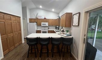 405 Sun Cir, Avon, MN 56310