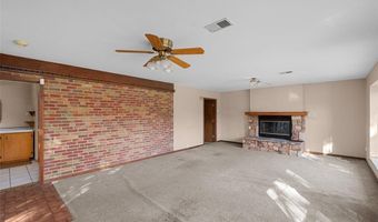 8628 Hillery Dr, Affton, MO 63123