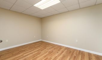 8409 Carrie Dr, Benton, AR 72019