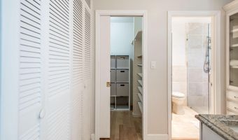 220 Lake Shore Dr, Alma, GA 31510