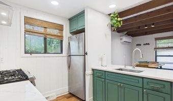 202 THORNBERRY Ln, Blakeslee, PA 18610