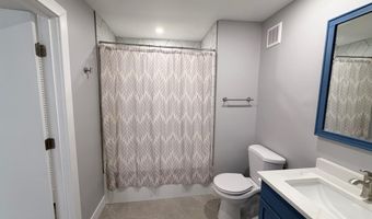15777 EASTHAVEN Ct 302, Bowie, MD 20716