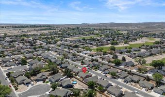 280 Fallen Leaf Ln, Fernley, NV 89408