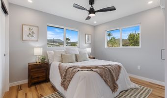 614 Kalolina St A, Kailua, HI 96734