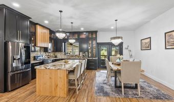 161 Snake River Dr, American Falls, ID 83211