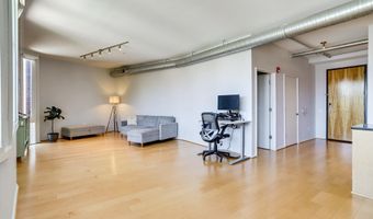 3800 LANGSTON Blvd 202, Arlington, VA 22207