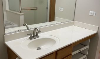 1531 Millbrook Rd, Algonquin, IL 60102