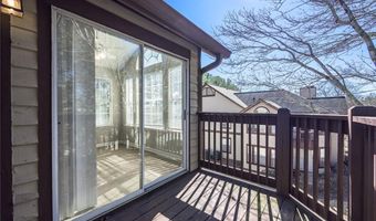 1107 Sandy Lane Dr, Alpharetta, GA 30022