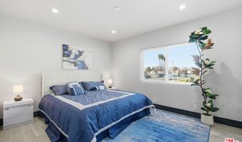 17660 Martha St, Encino, CA 91316