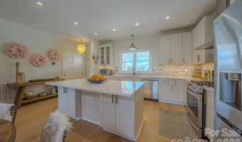 49 Arabella Ln, Arden, NC 28704