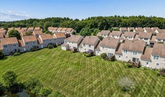 14 Abbey Rd, Brentwood, NH 03833