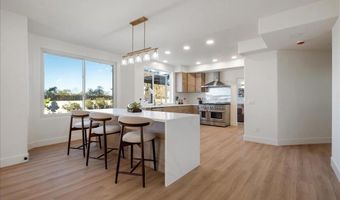 5842 Ranch View Rd, Oceanside, CA 92057