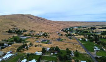 7 W Wagon Wheel Pr NW, Benton City, WA 99320