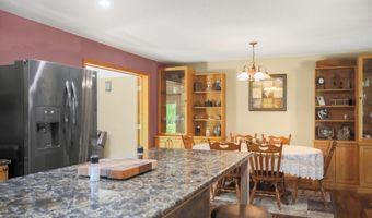 12977 Richmond Heights Dr, Aberdeen, SD 57401